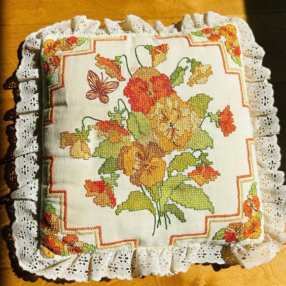 Finished Golden Bee Stamped Cross Stitch Kit Pansies Pillow 14”X 14” - Picture 1 of 9